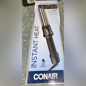 Conair instant heat styling brush !!NEW!!